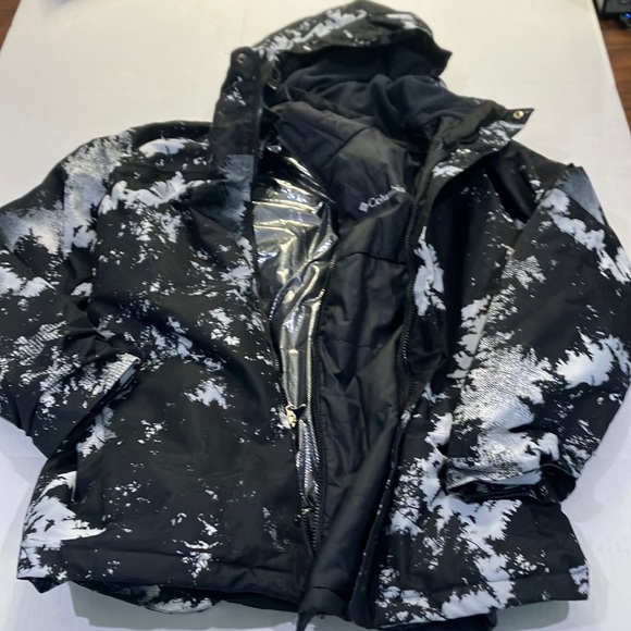 Boys XL Columbia Interchangeable Hooded 3-in-1 Coat/Jacket.  Black and white - Picture 1 of 14